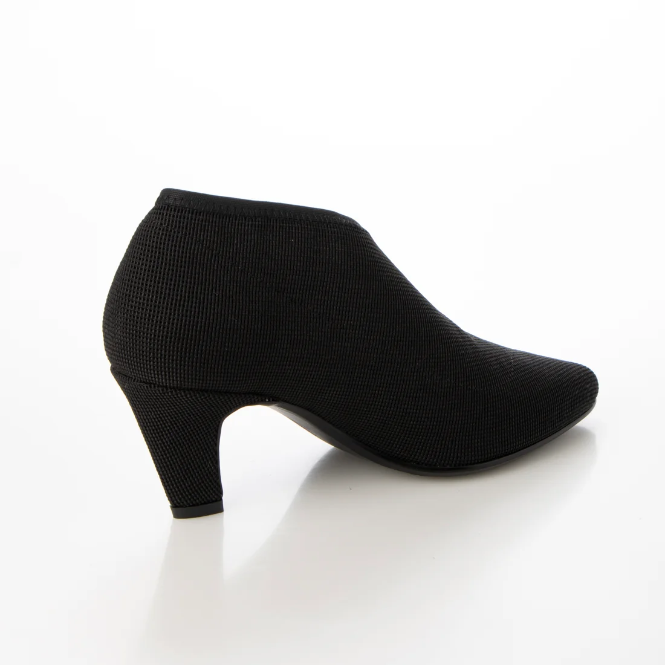 UN Fold Lite Mid Black