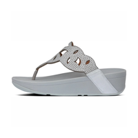 FitFlop Elora Crystal Toe Thongs Silver