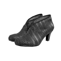UN Fold Mid Black Gun Metal